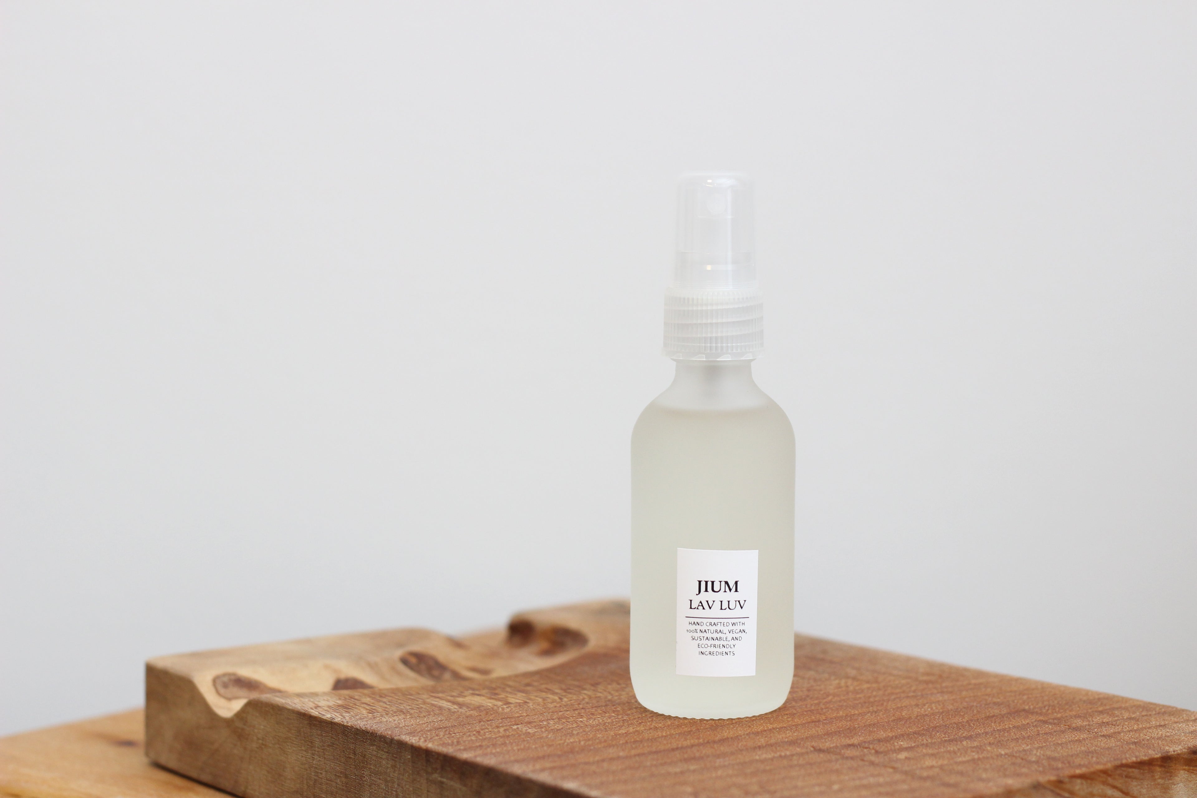 ROOM SPRAY - LAV LUV