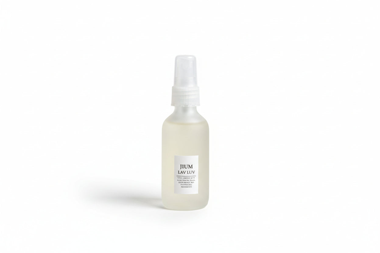 PERSONAL FRAGRANCE SPRAY - LAV LUV